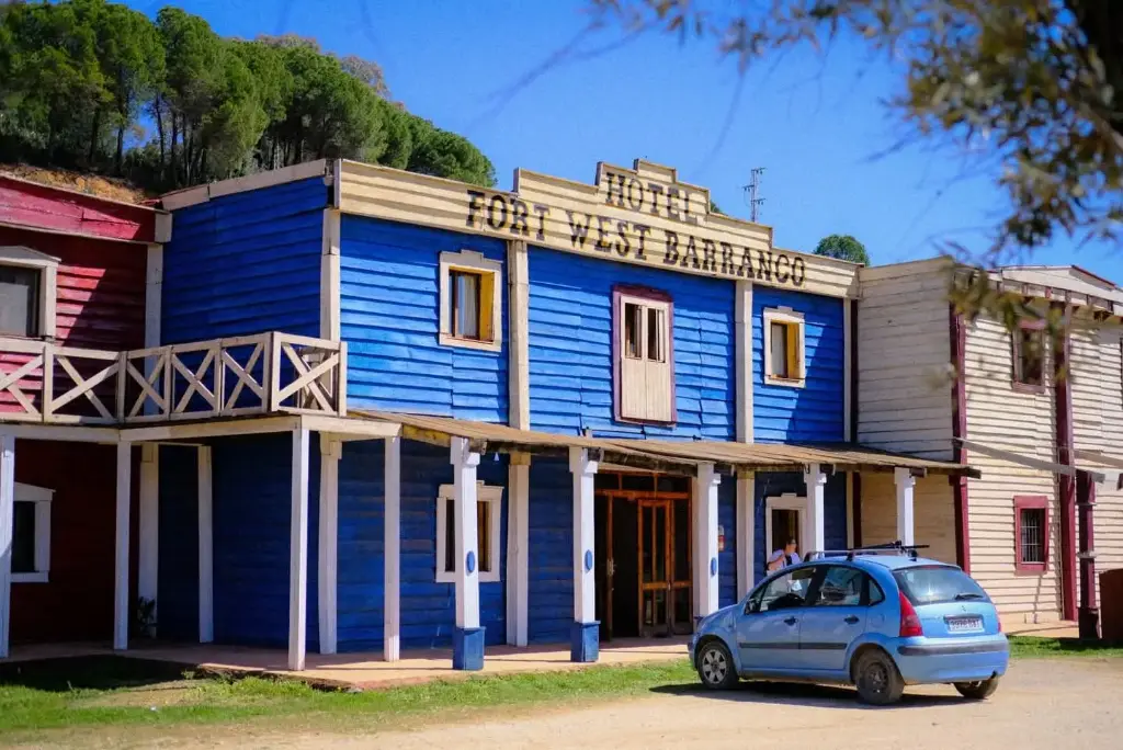 Fort West